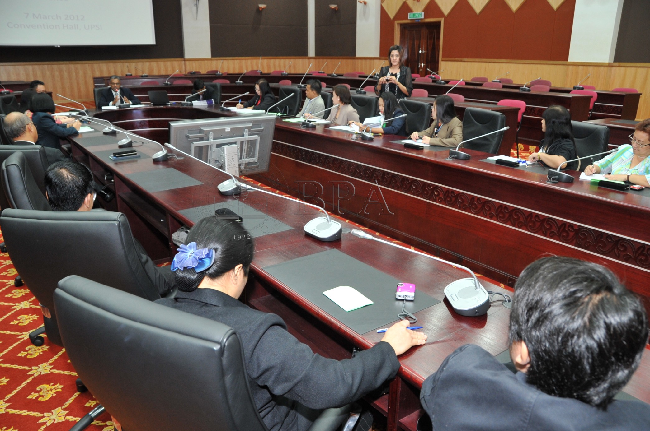 BPA 12 17 MANILA PRO 0014